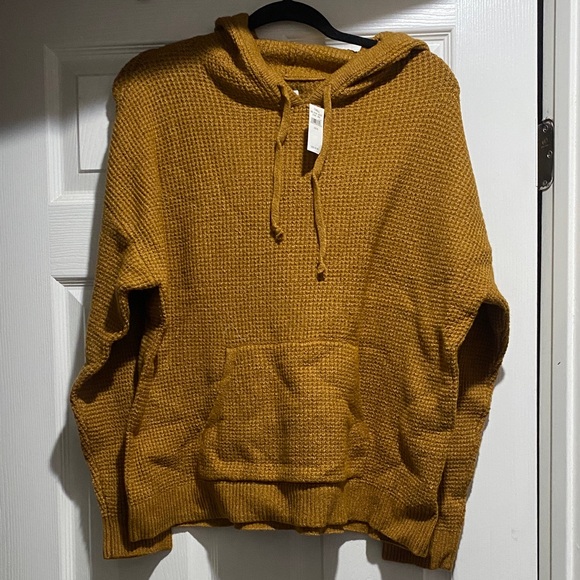 aerie Sweaters - Aerie sweater hoodie sz m nwt